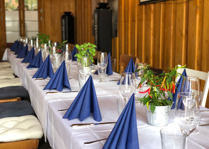 gedeckter Tisch im Restaurant LandWirt