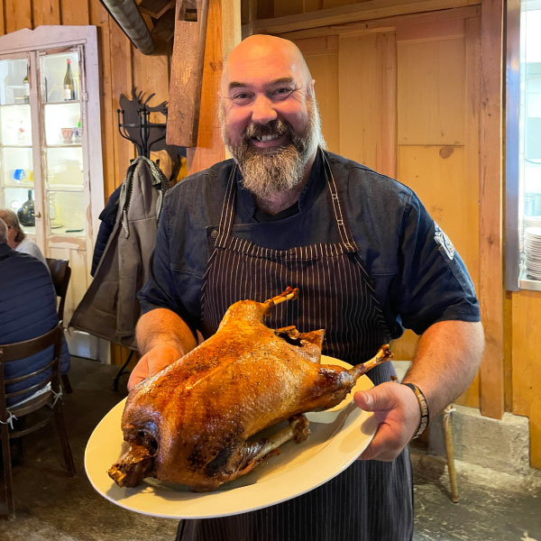 ganze Gans im Restaurant LandWirt Kremmen